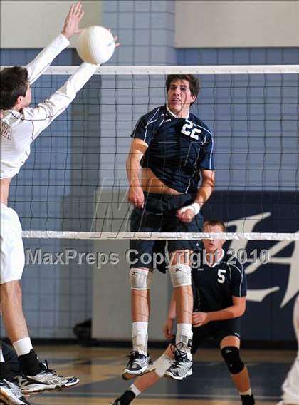 Thumbnail 3 in Esperanza vs. Loyola (CIF SoCal D1 Volleyball Final) photogallery.
