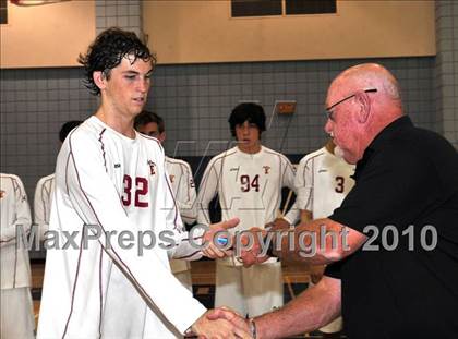 Thumbnail 2 in Esperanza vs. Loyola (CIF SoCal D1 Volleyball Final) photogallery.
