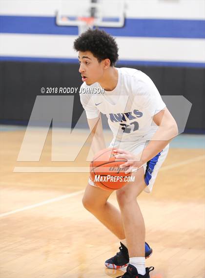 Thumbnail 2 in Hebron vs Fort Bend Hightower (MDonald's Texas Invitational) photogallery.