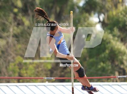 Thumbnail 1 in Hernando Kiwanis Track and Field Invitational photogallery.