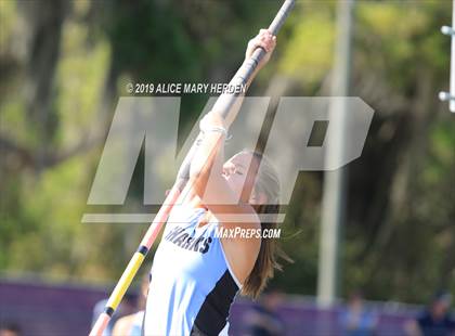 Thumbnail 2 in Hernando Kiwanis Track and Field Invitational photogallery.