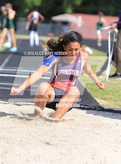 Thumbnail 3 in Hernando Kiwanis Track and Field Invitational photogallery.