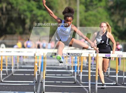 Thumbnail 3 in Hernando Kiwanis Track and Field Invitational photogallery.