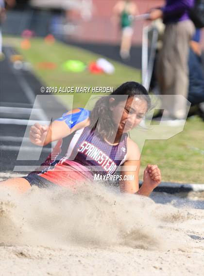 Thumbnail 1 in Hernando Kiwanis Track and Field Invitational photogallery.