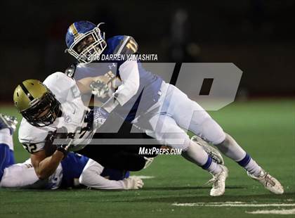 Thumbnail 3 in Archbishop Mitty vs. Serra (CIF CCS Open Division 2 Final) photogallery.