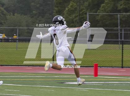 Thumbnail 2 in Sachem North vs William Floyd photogallery.