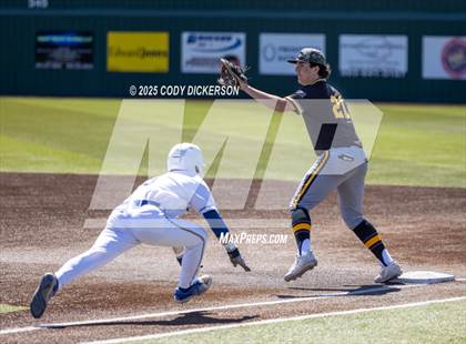 Thumbnail 2 in Crandall vs. Corsicana photogallery.