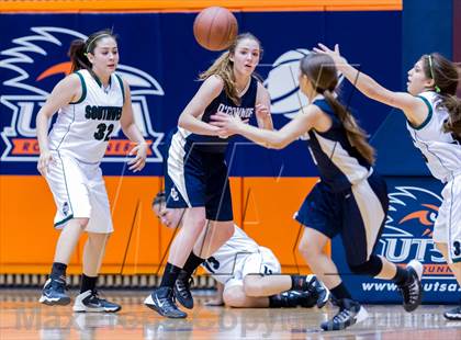 Thumbnail 2 in O'Connor vs. Southwest (UIL 5A Bi-District Playoff) photogallery.