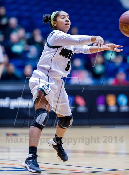 Thumbnail 2 in O'Connor vs. Southwest (UIL 5A Bi-District Playoff) photogallery.