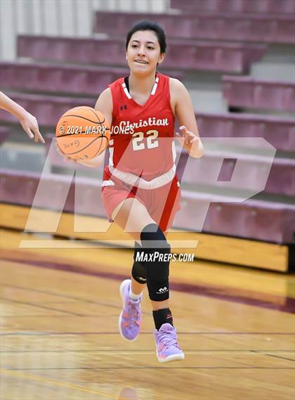Thumbnail 2 in Scottsdale Christian Academy vs. Apollo (Mountain Ridge Invitational) photogallery.