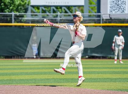 Thumbnail 1 in Regis Jesuit vs Cherry Creek ( CHSAA 5A Championship) photogallery.