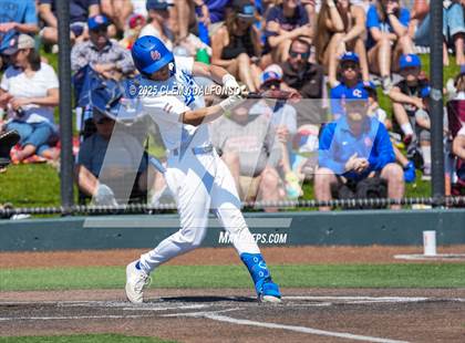 Thumbnail 3 in Regis Jesuit vs Cherry Creek ( CHSAA 5A Championship) photogallery.