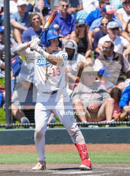Thumbnail 2 in Regis Jesuit vs Cherry Creek ( CHSAA 5A Championship) photogallery.