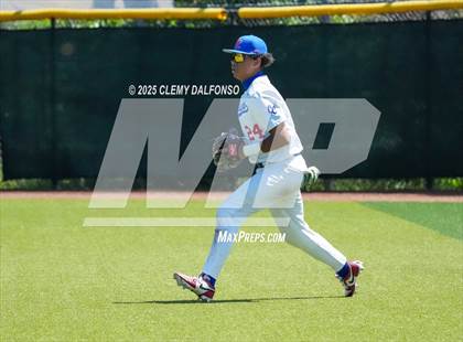 Thumbnail 3 in Regis Jesuit vs Cherry Creek ( CHSAA 5A Championship) photogallery.