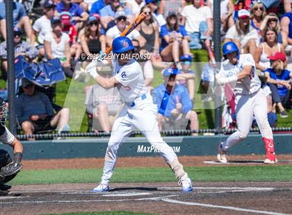 Thumbnail 2 in Regis Jesuit vs Cherry Creek ( CHSAA 5A Championship) photogallery.