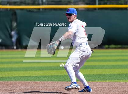 Thumbnail 3 in Regis Jesuit vs Cherry Creek ( CHSAA 5A Championship) photogallery.