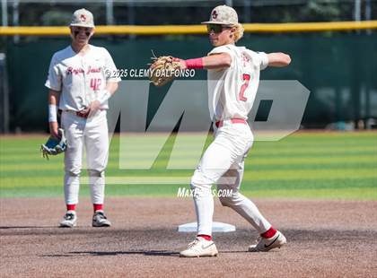Thumbnail 2 in Regis Jesuit vs Cherry Creek ( CHSAA 5A Championship) photogallery.