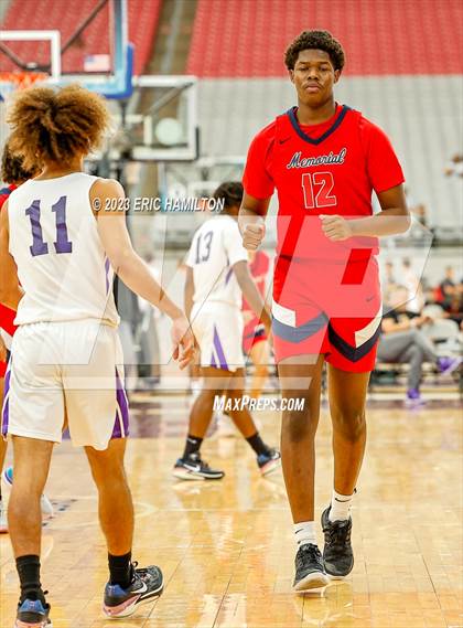 Thumbnail 3 in Lynwood vs San Joaquin Memorial (Section 7 Tournament) photogallery.
