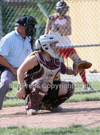 Thumbnail 3 in Maryvale @ Williamsville East (Section 6 Class A Quarterfinal) photogallery.