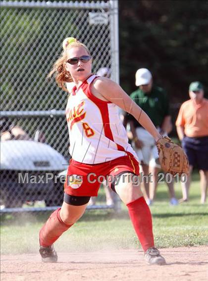 Thumbnail 2 in Maryvale @ Williamsville East (Section 6 Class A Quarterfinal) photogallery.