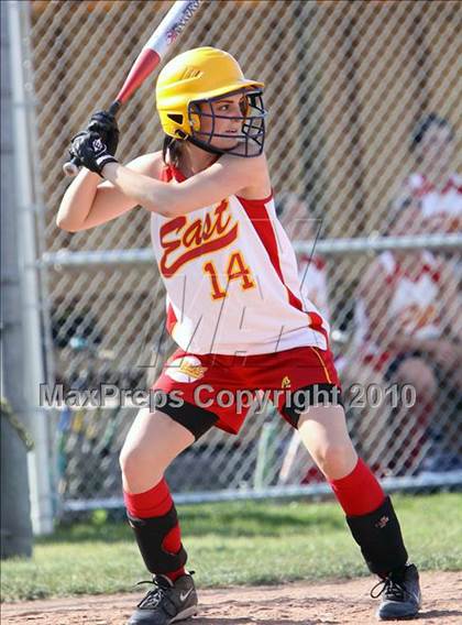 Thumbnail 3 in Maryvale @ Williamsville East (Section 6 Class A Quarterfinal) photogallery.