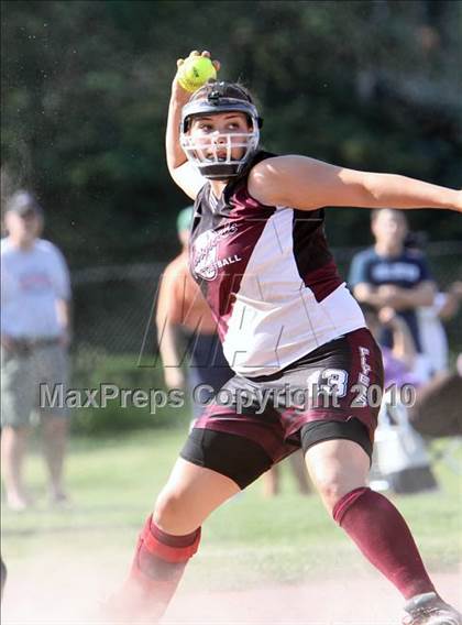 Thumbnail 3 in Maryvale @ Williamsville East (Section 6 Class A Quarterfinal) photogallery.