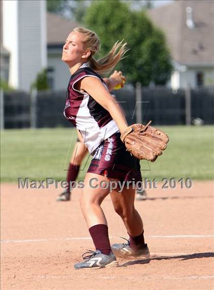 Thumbnail 2 in Maryvale @ Williamsville East (Section 6 Class A Quarterfinal) photogallery.