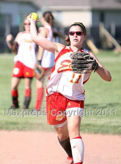 Thumbnail 3 in Maryvale @ Williamsville East (Section 6 Class A Quarterfinal) photogallery.