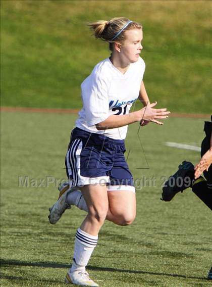 Thumbnail 3 in Vasquez @ St. Genevieve (CIF SS Playoffs) photogallery.