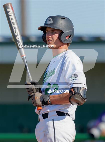 Thumbnail 2 in Spring Creek vs Virgin Valley (NIAA 3A First Round) photogallery.