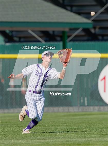 Thumbnail 2 in Spring Creek vs Virgin Valley (NIAA 3A First Round) photogallery.