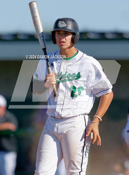 Thumbnail 2 in Spring Creek vs Virgin Valley (NIAA 3A First Round) photogallery.