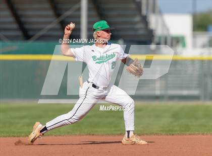 Thumbnail 2 in Spring Creek vs Virgin Valley (NIAA 3A First Round) photogallery.
