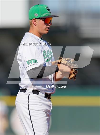 Thumbnail 2 in Spring Creek vs Virgin Valley (NIAA 3A First Round) photogallery.