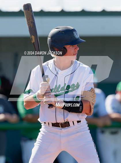 Thumbnail 2 in Spring Creek vs Virgin Valley (NIAA 3A First Round) photogallery.