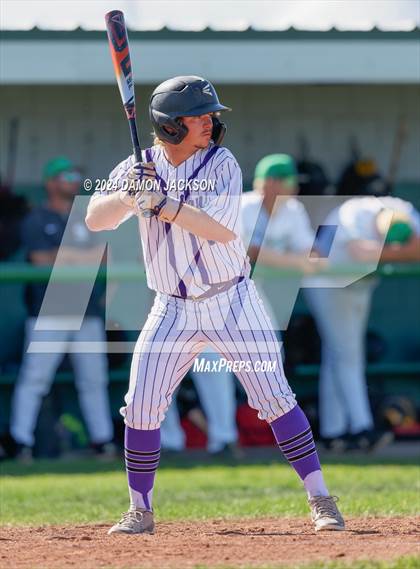 Thumbnail 3 in Spring Creek vs Virgin Valley (NIAA 3A First Round) photogallery.