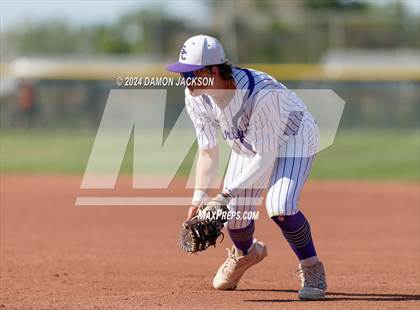 Thumbnail 3 in Spring Creek vs Virgin Valley (NIAA 3A First Round) photogallery.