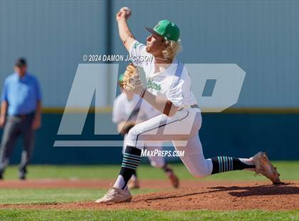 Thumbnail 2 in Spring Creek vs Virgin Valley (NIAA 3A First Round) photogallery.