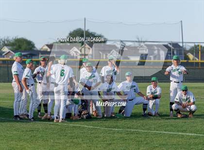 Thumbnail 2 in Spring Creek vs Virgin Valley (NIAA 3A First Round) photogallery.