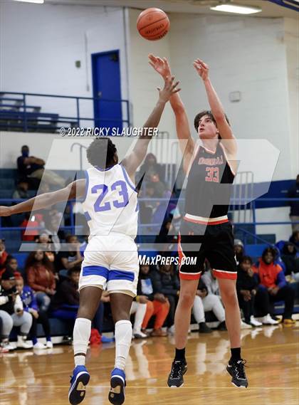 Thumbnail 2 in Edwardsville @ Cahokia photogallery.
