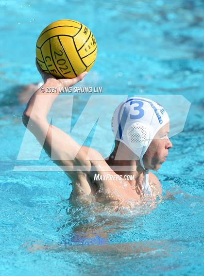 Thumbnail 2 in Thousand Oaks vs. Alta Loma (CIF SS D3 Final) photogallery.