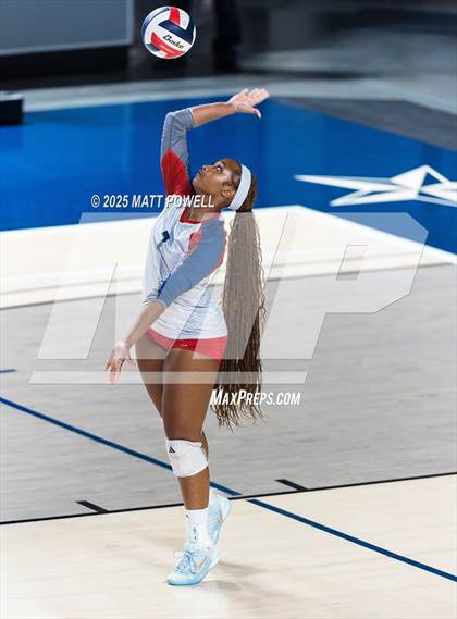 Thumbnail 1 in Stratford vs. Manvel (UIL Volleyball 6A D2 Regional Semifinal) photogallery.