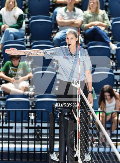 Thumbnail 3 in Stratford vs. Manvel (UIL Volleyball 6A D2 Regional Semifinal) photogallery.