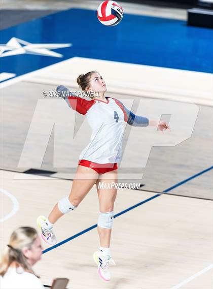 Thumbnail 3 in Stratford vs. Manvel (UIL Volleyball 6A D2 Regional Semifinal) photogallery.