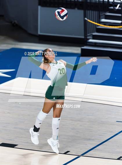 Thumbnail 3 in Stratford vs. Manvel (UIL Volleyball 6A D2 Regional Semifinal) photogallery.