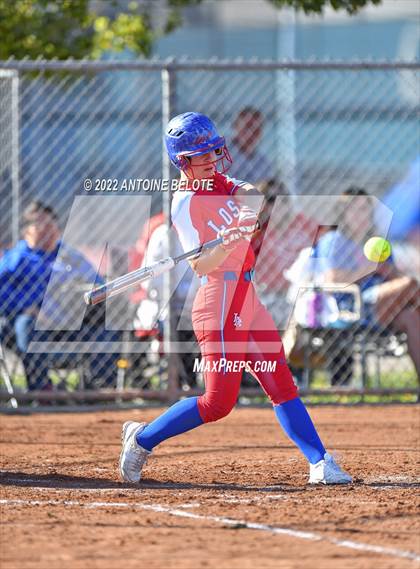 Thumbnail 3 in Los Alamitos vs. Huntington Beach photogallery.