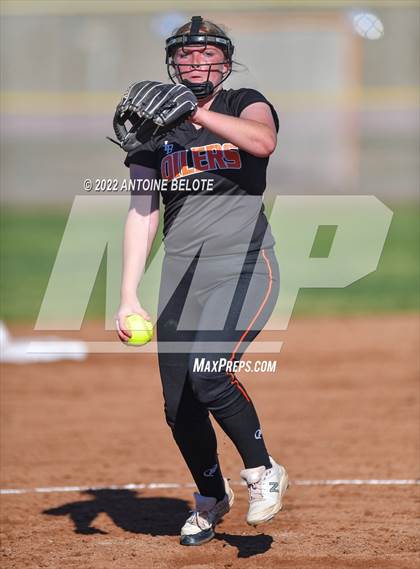 Thumbnail 1 in Los Alamitos vs. Huntington Beach photogallery.