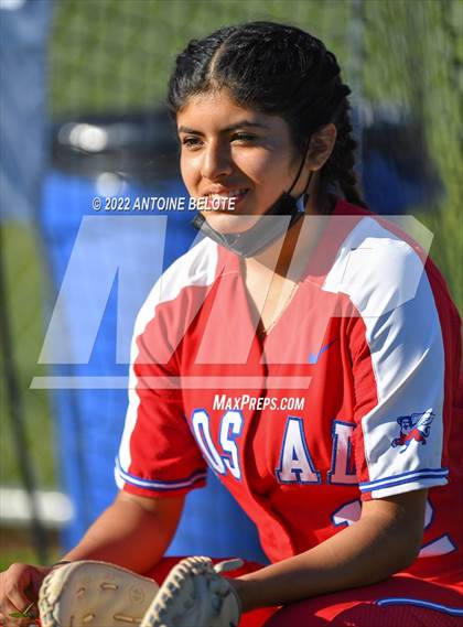 Thumbnail 3 in Los Alamitos vs. Huntington Beach photogallery.