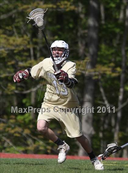 Thumbnail 2 in Stonington @ Bacon Academy photogallery.