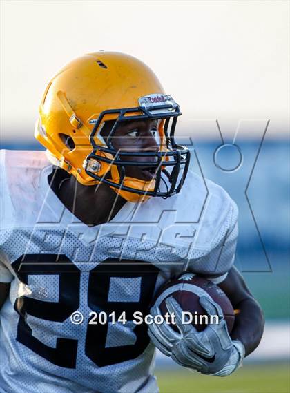 Thumbnail 3 in Milpitas @ Valley Christian photogallery.
